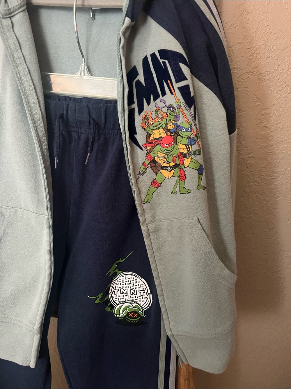 Teenage Mutant Ninja Turtles Green & Navy Kids Hoodie and Joggers Set - Picture 2 of 4